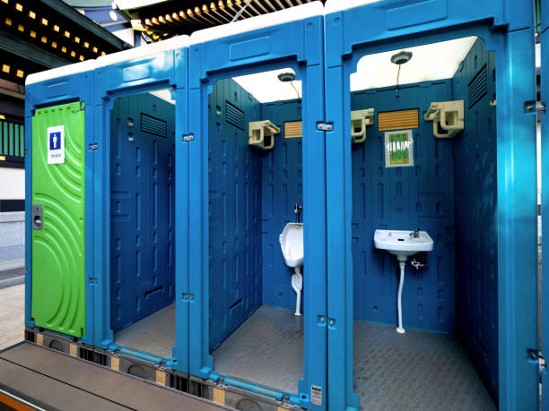 Portable Toilet Options We Offer in Sawmills, NC
